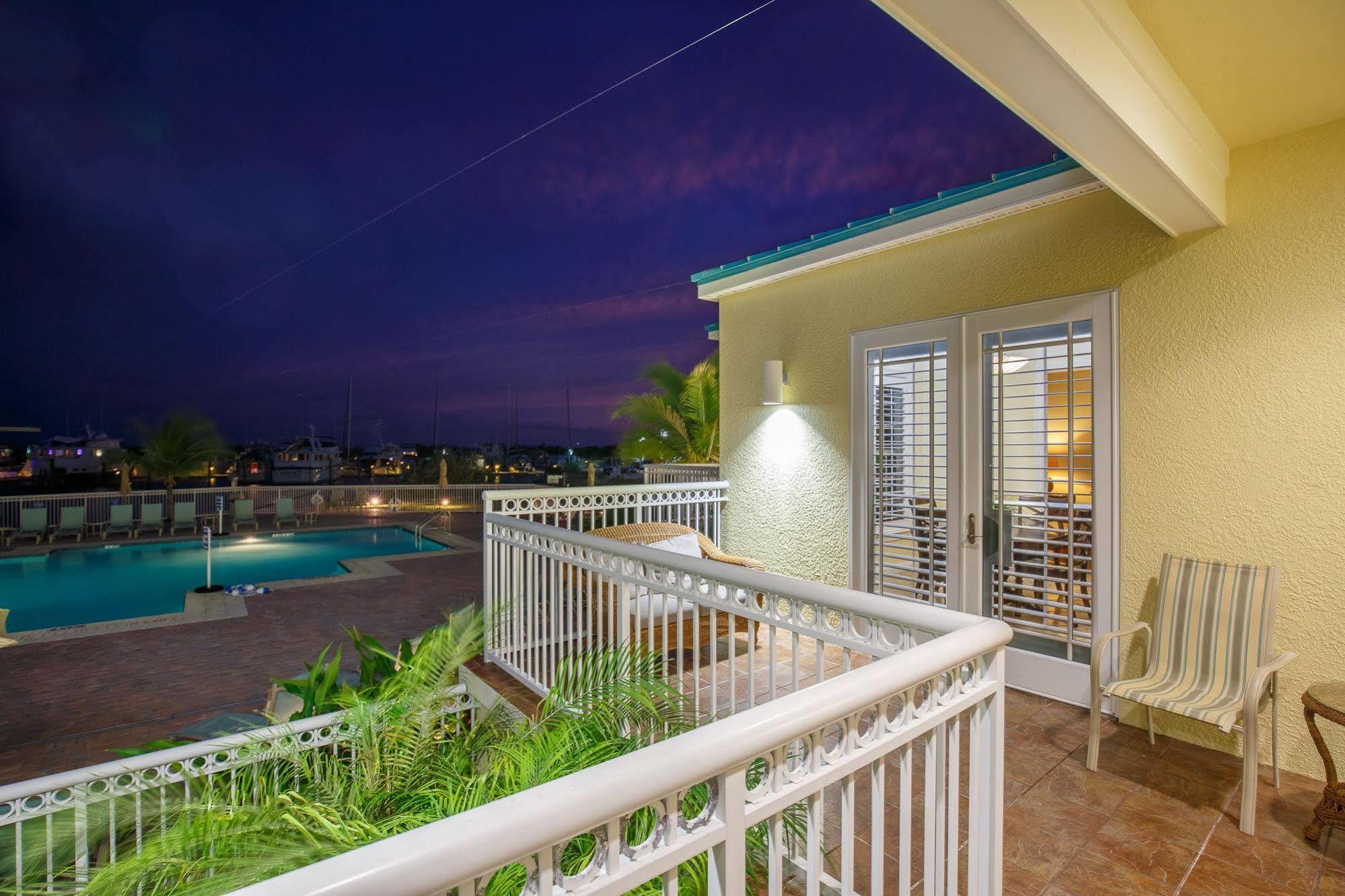Key West Harbour Oceanfront Suites Εξωτερικό φωτογραφία